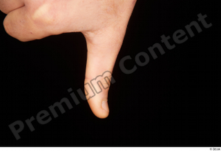 Danior fingers thumb 0005.jpg